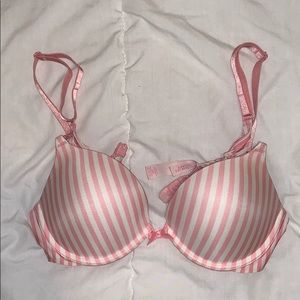 Pink/white stripes push-up bra